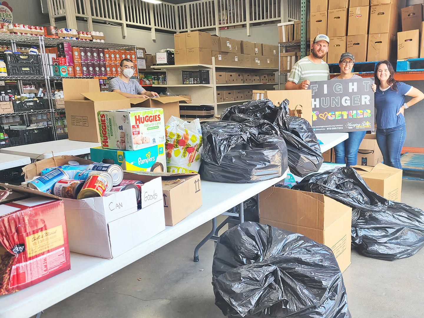 New Hope Christian Church donates to Amazing Grace Food Pantry