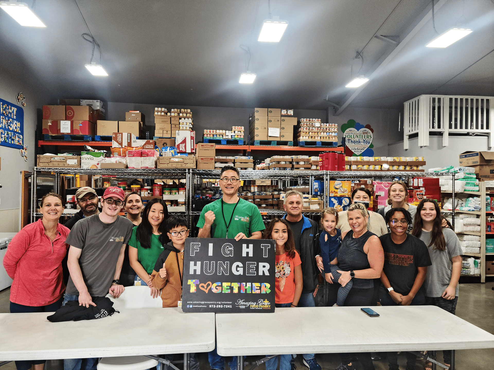 2022 New Years Volunteer Crew at Amazing Grace Food Pantry